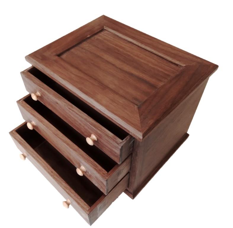 Chest 1580 - Click for details